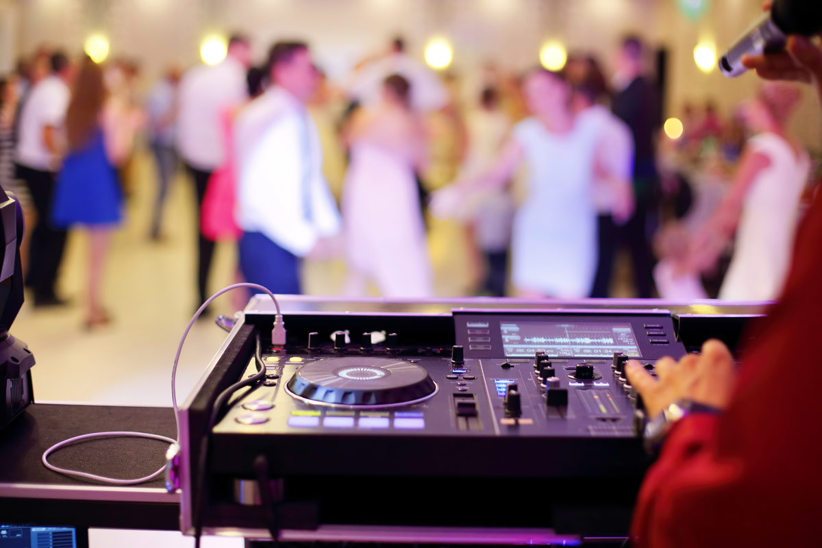 Bruiloft-DJ-in-Gelderland