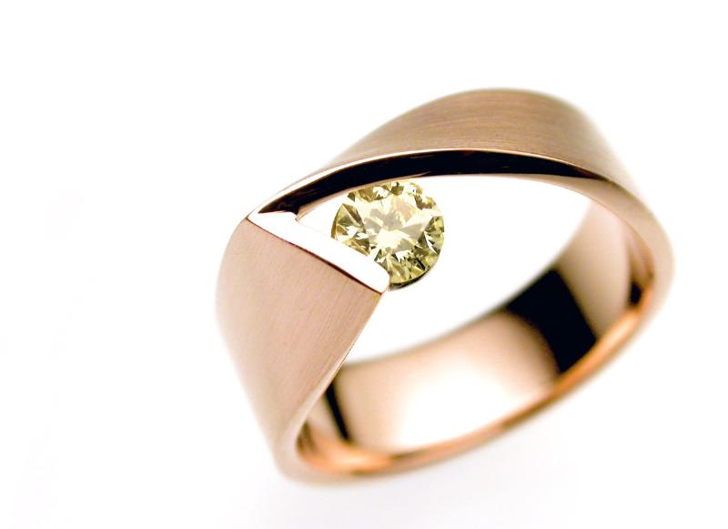 1301-1355616514.nl_trouwringen_3