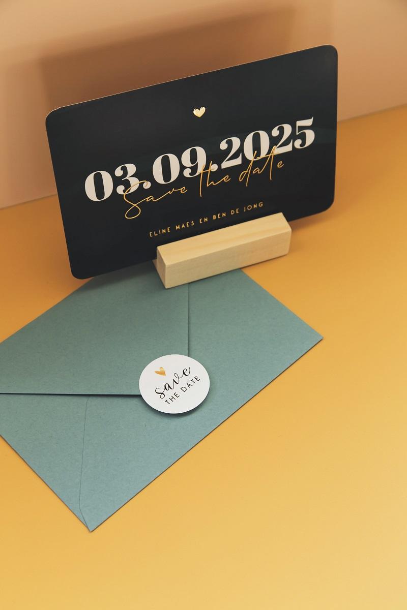 5_made-for-moments_save-the-date-kaarten