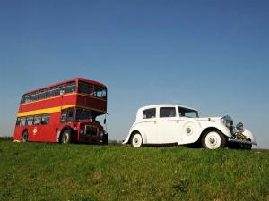 01_123_trouwauto_trouwbus